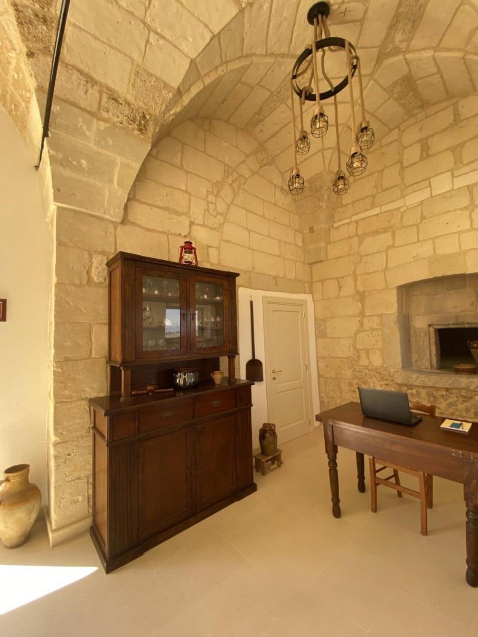 Agriturismo Masseria Sbotta Sant'Andrea (Apulia) Exterior foto