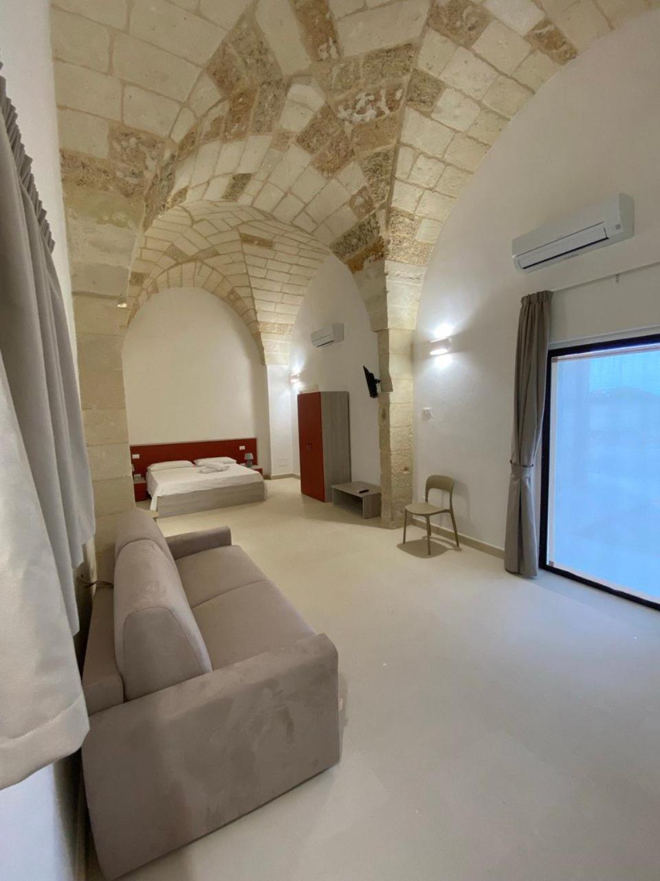 Agriturismo Masseria Sbotta Sant'Andrea (Apulia) Exterior foto